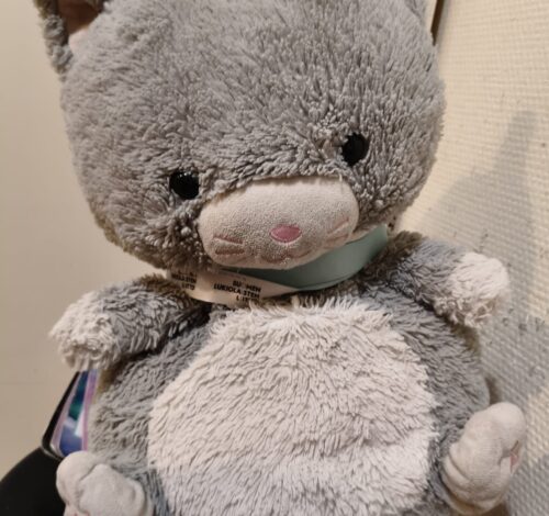 05dfb085-7868-40a6-b322-d78eb4a202a7