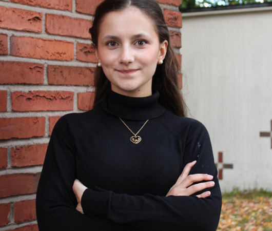 Elif Huttunen.